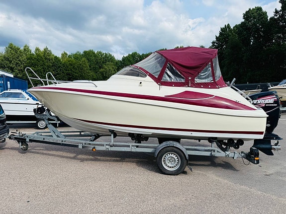 Viva 606 Cabin med 150 hk E-Tec eller Honda 130 hk