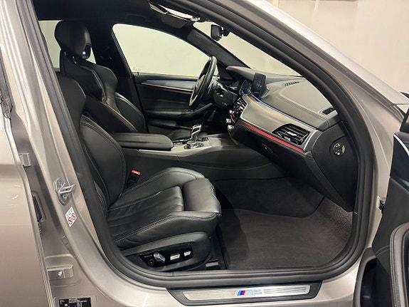 BMW M5 11 of 27