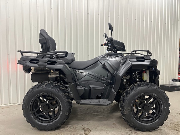 Polaris Sportsman 570 EPS 2-UP Black Edition 2 of 11