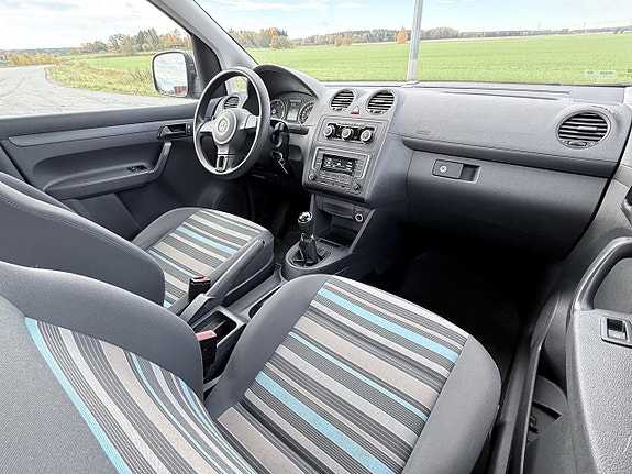 Volkswagen Caddy 10 of 14