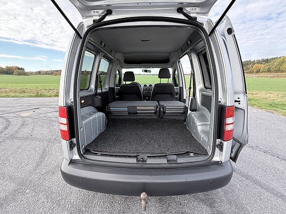 Volkswagen Caddy 9 of 14