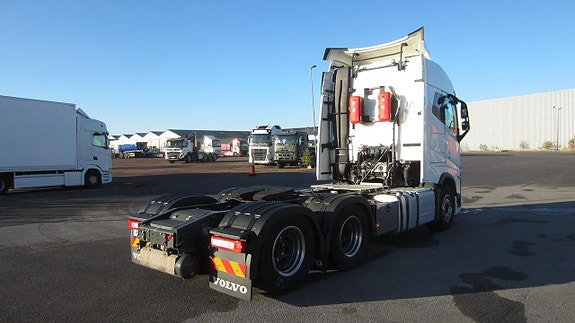 Volvo FH Dragbil / LNG Gasbil 3 of 6