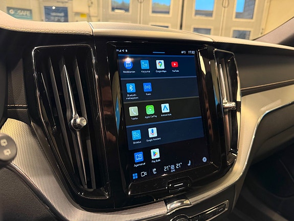 Volvo XC60 14 of 27