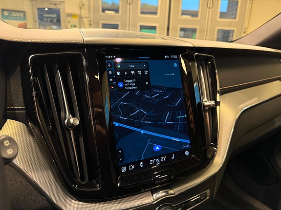 Volvo XC60 13 of 27