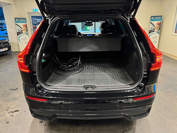 Volvo XC60 25 of 27