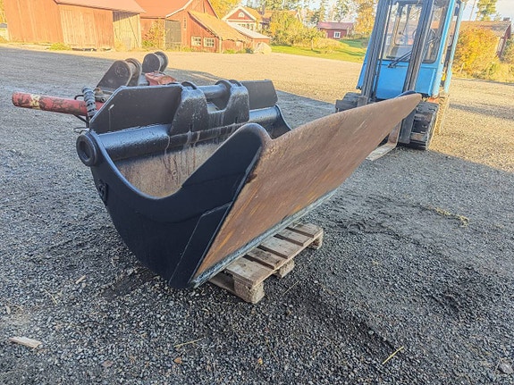 UTFÖRSÄLJNING RT80 Rototilt + Planerskopa B27 i bra skick !