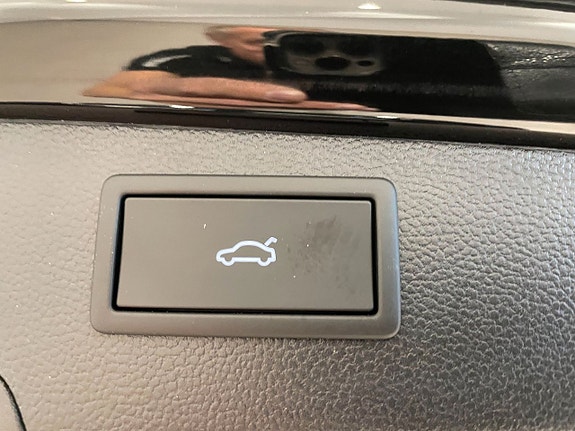Volkswagen Passat 9 of 27