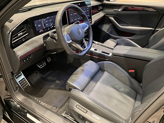Volkswagen Passat 17 of 27