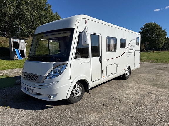 Hymer B 678