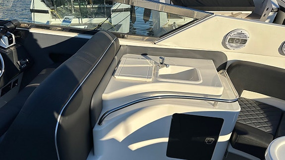 Sea Ray 380 SS -1992 11 of 23