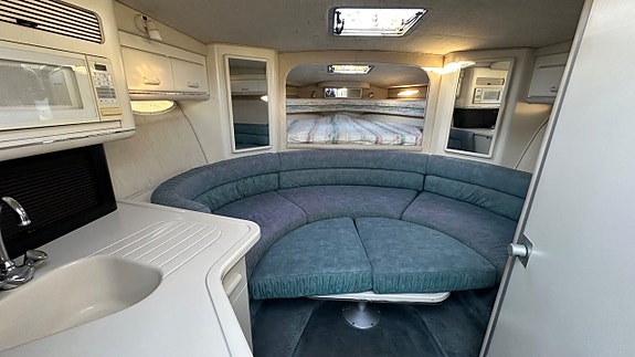 Sea Ray 380 SS -1992 20 of 23