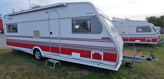 KABE ONYX GLE B2 KS LÅNGBÄDD -År 2006