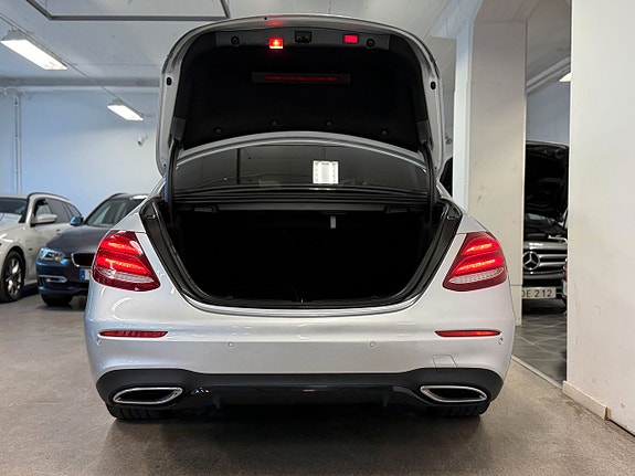 Mercedes-Benz E220 d 8 of 13