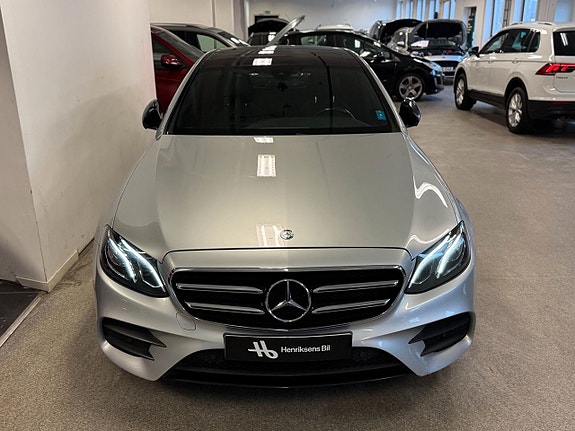 Mercedes-Benz E220 d 4 of 5