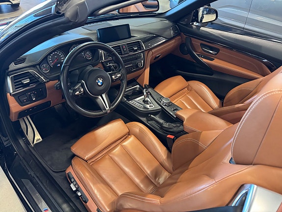 BMW M4 10 of 25