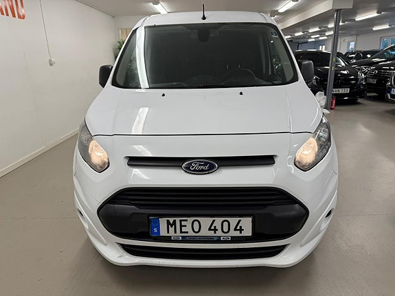 Ford Transit Connect 3 of 5