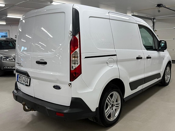 Ford Transit Connect 14 of 24