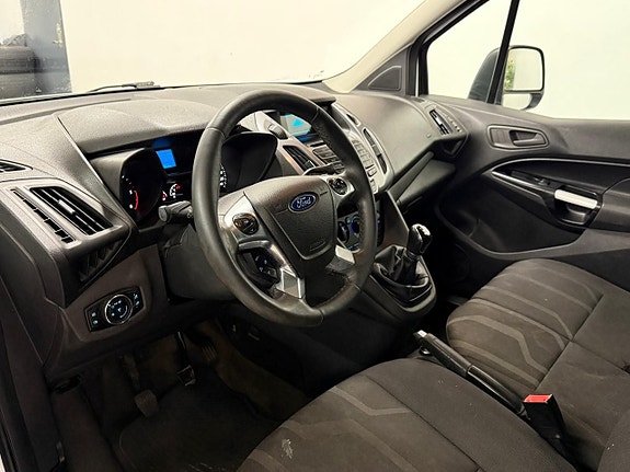 Ford Transit Connect 9 of 24