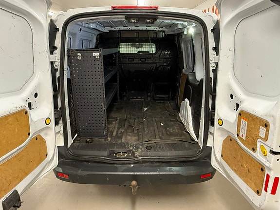 Ford Transit Connect 13 of 24