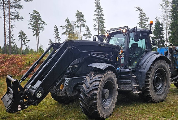 Valtra T234D