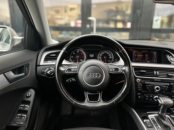 Audi A4 13 of 26