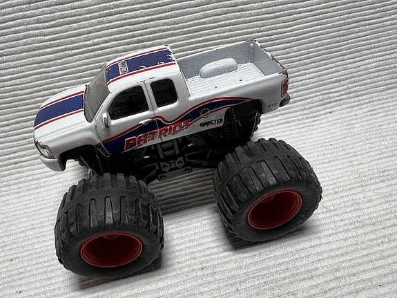 Product image 2 of 6