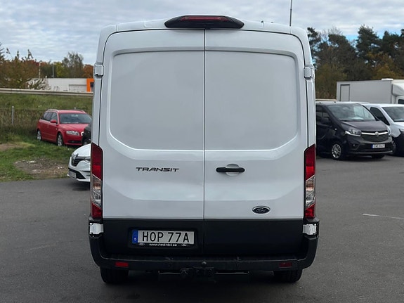 Ford Transit 14 of 15