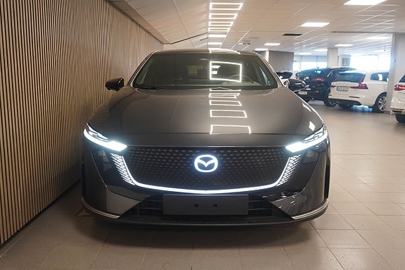 Mazda 6e 3 of 5