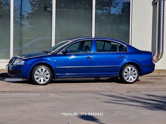 Skoda Superb 3 of 5