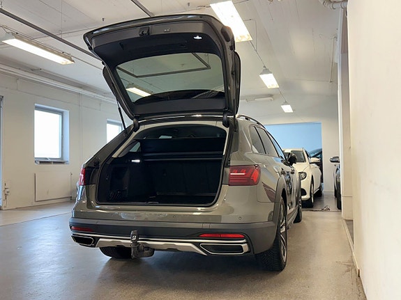 Audi A4 allroad 10 of 16