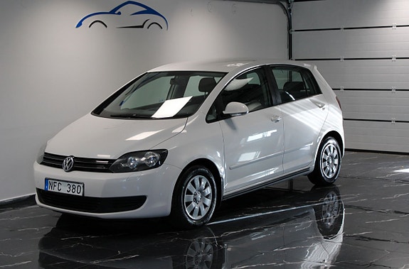 Volkswagen Golf Plus 2 of 12