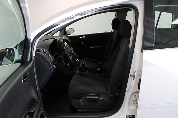 Volkswagen Golf Plus 8 of 12