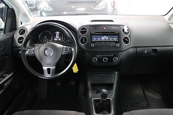 Volkswagen Golf Plus 11 of 12