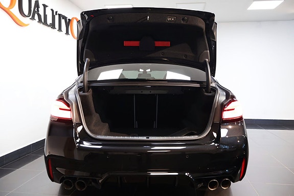 BMW M5 7 of 27