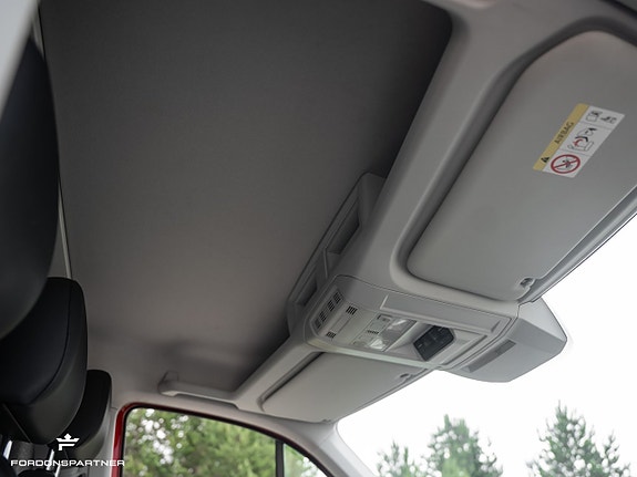 Volkswagen Crafter 29 of 30