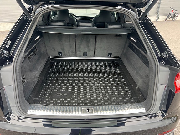 Audi Q8 8 of 18