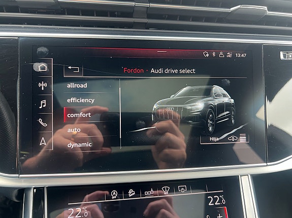 Audi Q8 17 of 18