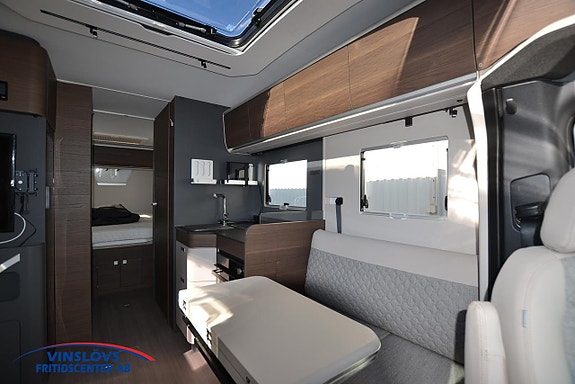 Adria MB 670 DC 10 of 15