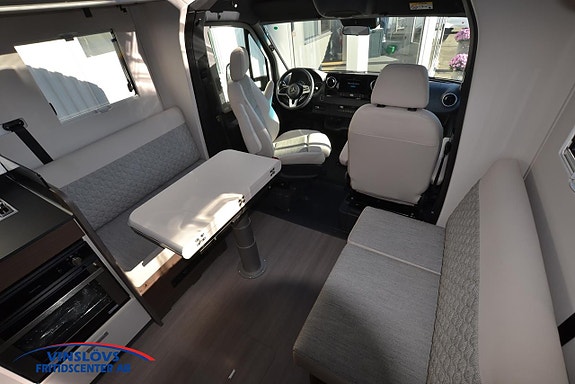 Adria MB 670 DC 7 of 15