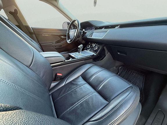 Land Rover Range Rover Evoque 16 of 26