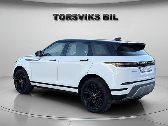 Land Rover Range Rover Evoque 4 of 5