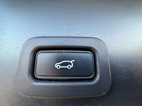 Land Rover Range Rover Evoque 19 of 26