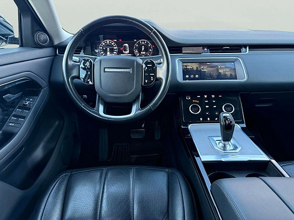 Land Rover Range Rover Evoque 11 of 26