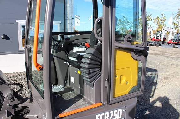 Ny Minigrävare Volvo ECR25D, ECR 25,  Rototilt med grip 10 of 12