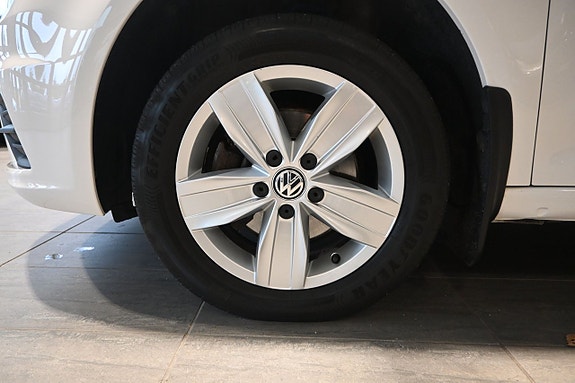 Volkswagen Caddy Maxi 6 of 17