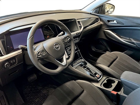 Opel Grandland 4 of 5
