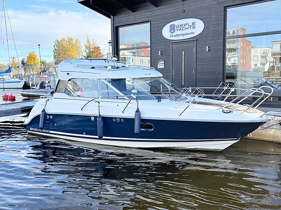 Aquador 22 C med dörrar -11. 200hk Mercury Verado. Utt 2015