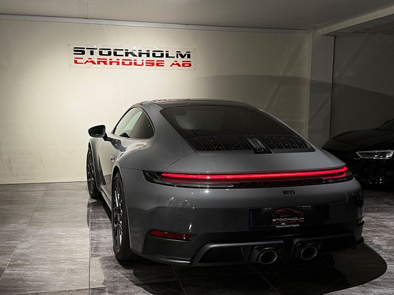 Porsche 911 9 of 28