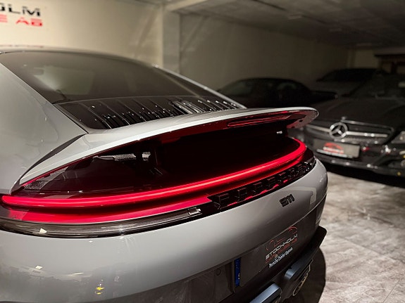 Porsche 911 15 of 28