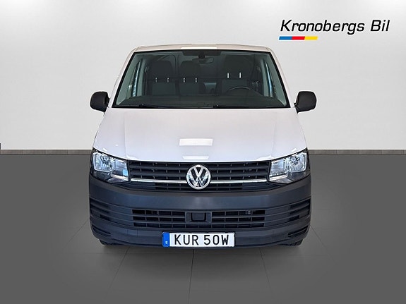 Volkswagen Transporter 2 of 5